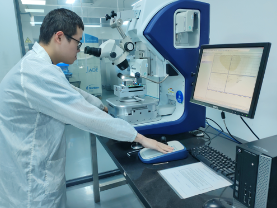 机械性能与耐久性测试