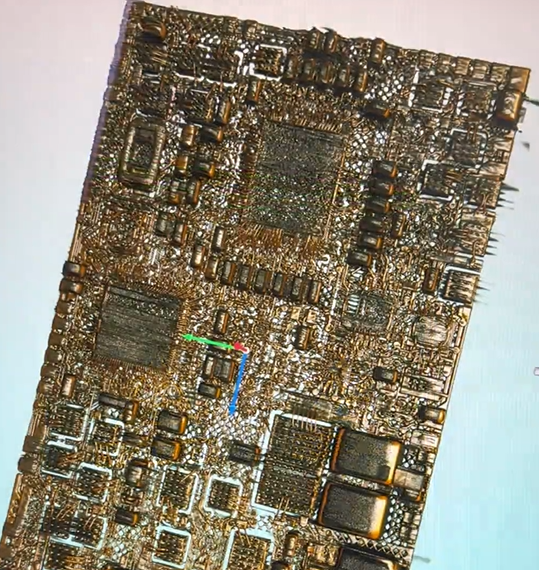 PCBA板CT扫描，看到PCB内部各层的铜箔走线布局、过孔位置及连接关系